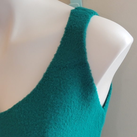 A New Day Vneck Fuzzy Sweater Tank Green Size M - Picture 8 of 12